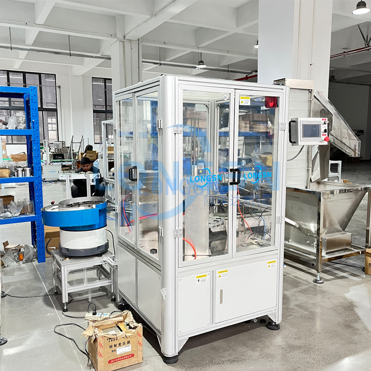 kapak m&uuml;h&uuml;r astar takma makinesi