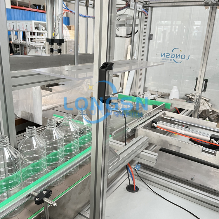 evcil hayvan şişesi torbalama makinesi