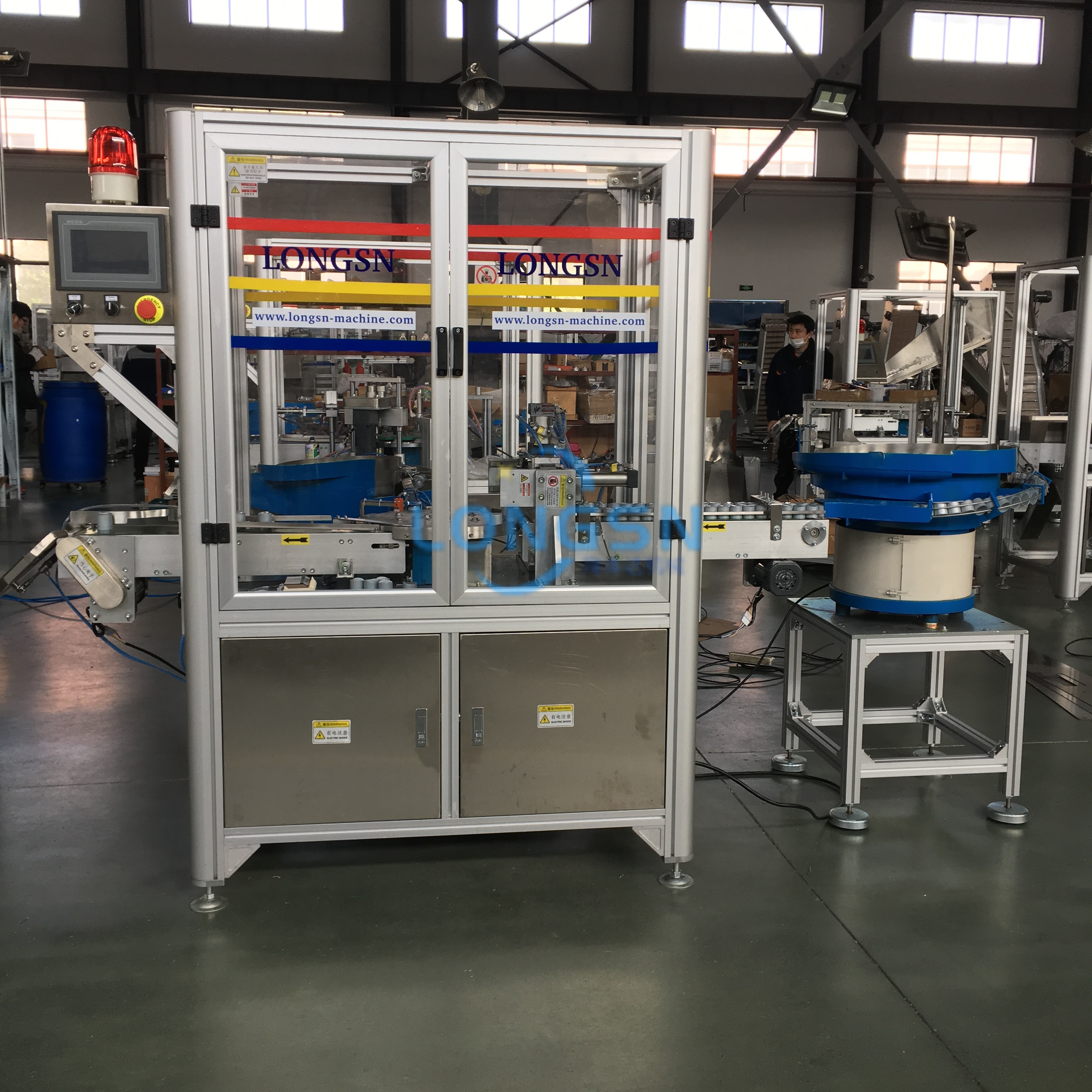 Spor Kapağı Montaj Makinesi