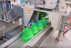 Otomatik pp plastik kesme makineleri şişe boyun kesme fışkırtma makinesi