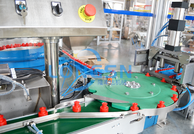 kapak montaj makinesi