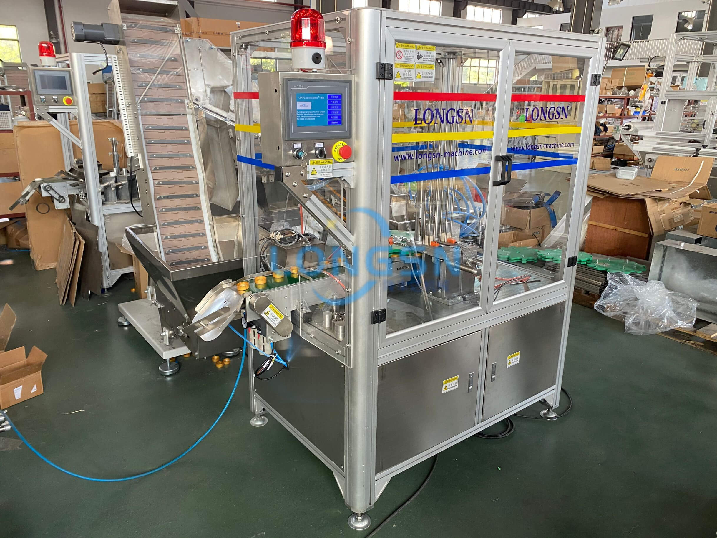 kapak astar montaj makinesi